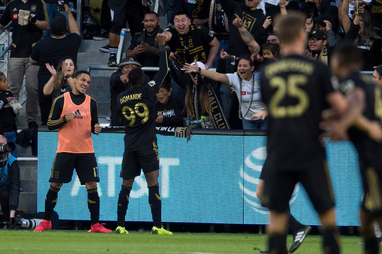 El noruego de origen marfileño Adama Diomande (99) marcó el 3-1 para Los Angeles FC tras una asistencia más de Carlos Vela.