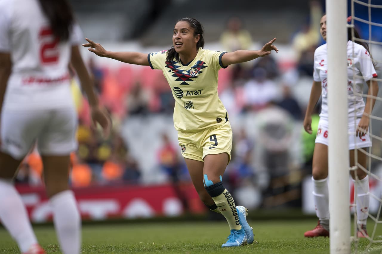 Al 50', Lucero Cuevas aprovechó una buena jugada colectiva y decretó el segundo tanto para las Águilas. Una tarea muy pesada para Tijuana a partir de este momento.