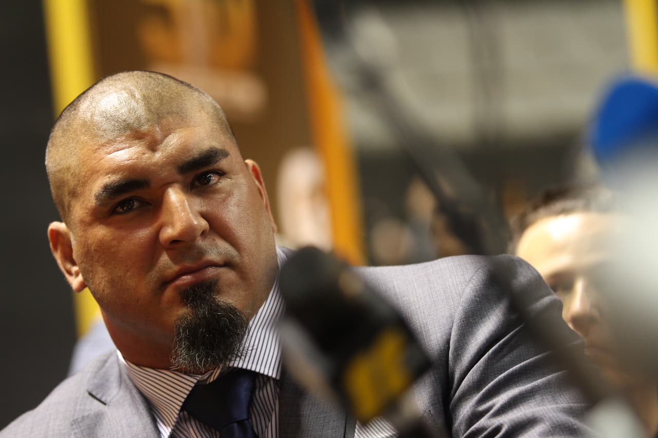 Los jugadores de los Carolina Panthers se mostraron listos para ser campeones durante el Opening Night previo al Super Bowl 50, he aquí sus mejores imágenes.