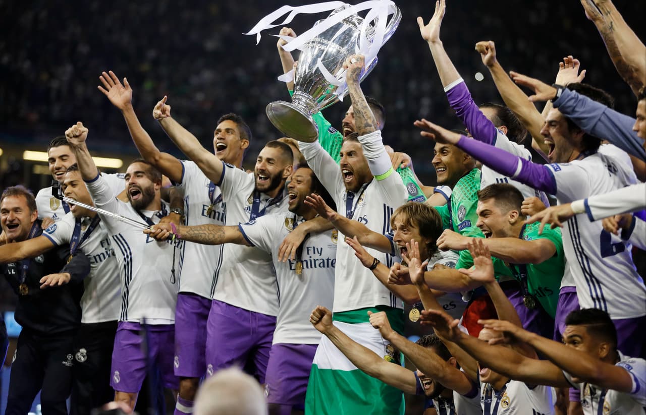 1. Real Madrid C.F. (España) - 176,999 puntos