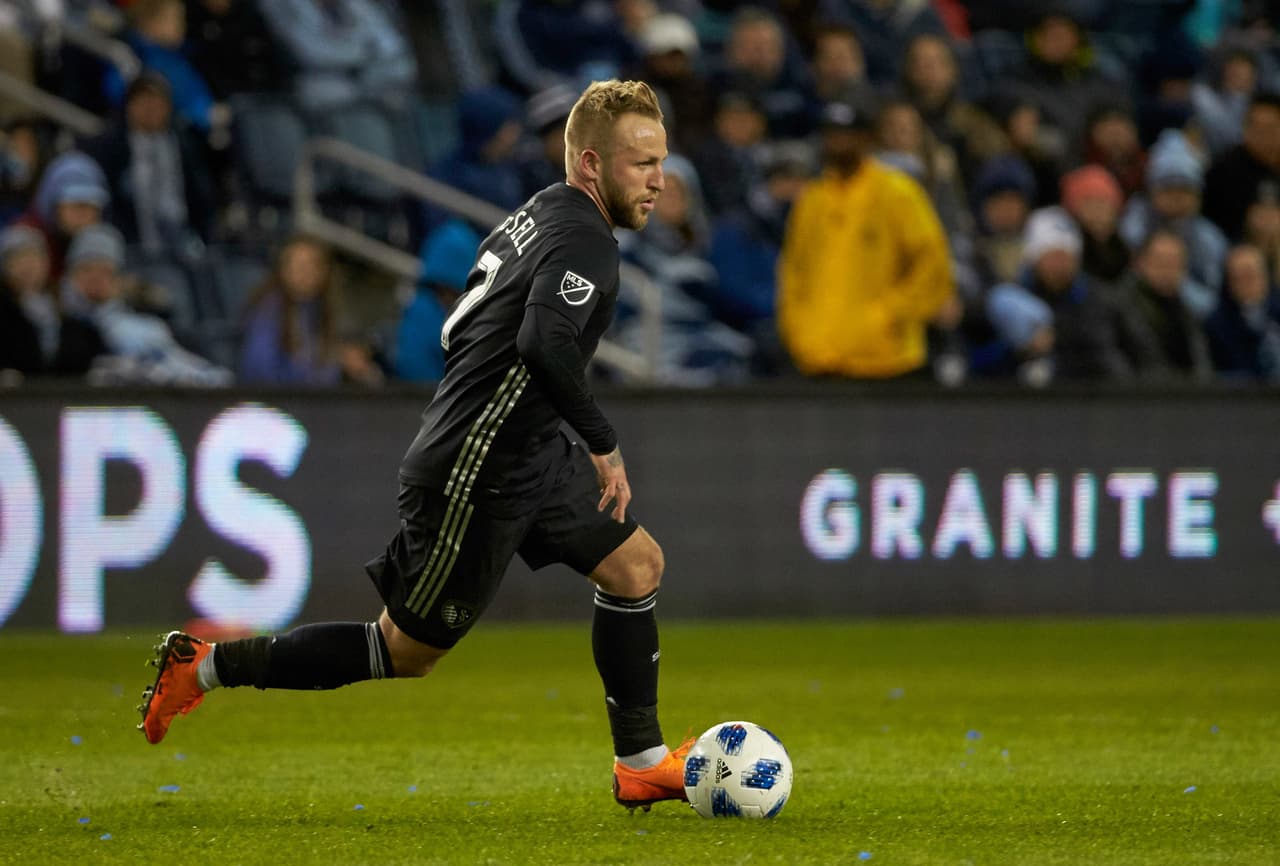 Otra de las nuevas figuras de la MLS 2018. El escocés Johnny Russell anotó el segundo tanto de Sporting Kansas City, que superó por 0-2 a LA Galaxy. (USA Today Images)