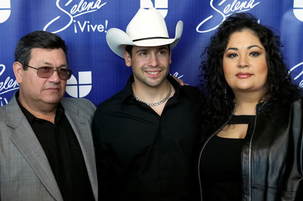 “He estado viendo a los fanáticos de Selena celebrar su legado aquí en TikTok y ahora está a punto de mejorar aún más con su página oficial ", dice Suzette Quintanilla en un comunicado.