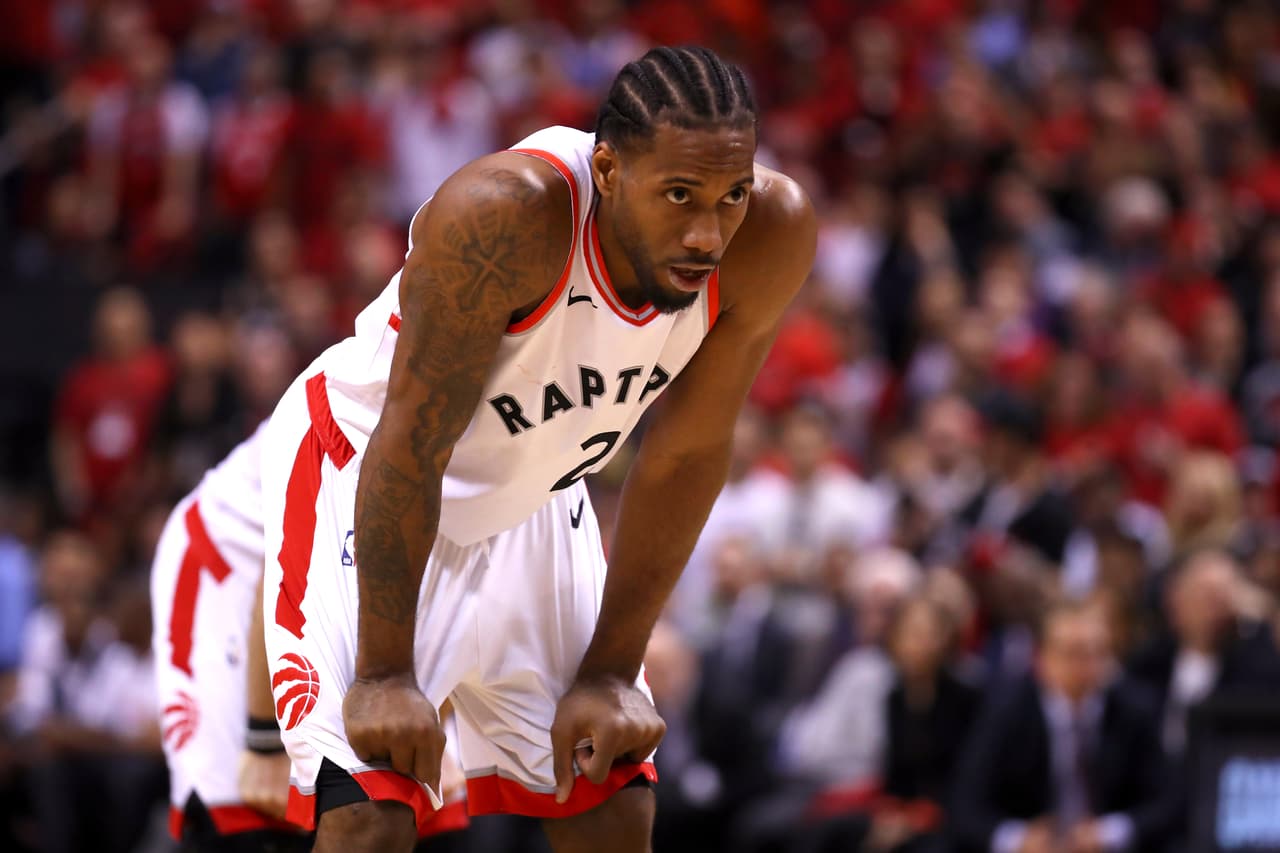 Raptors pagaron muy caro seis minutos de desatención 