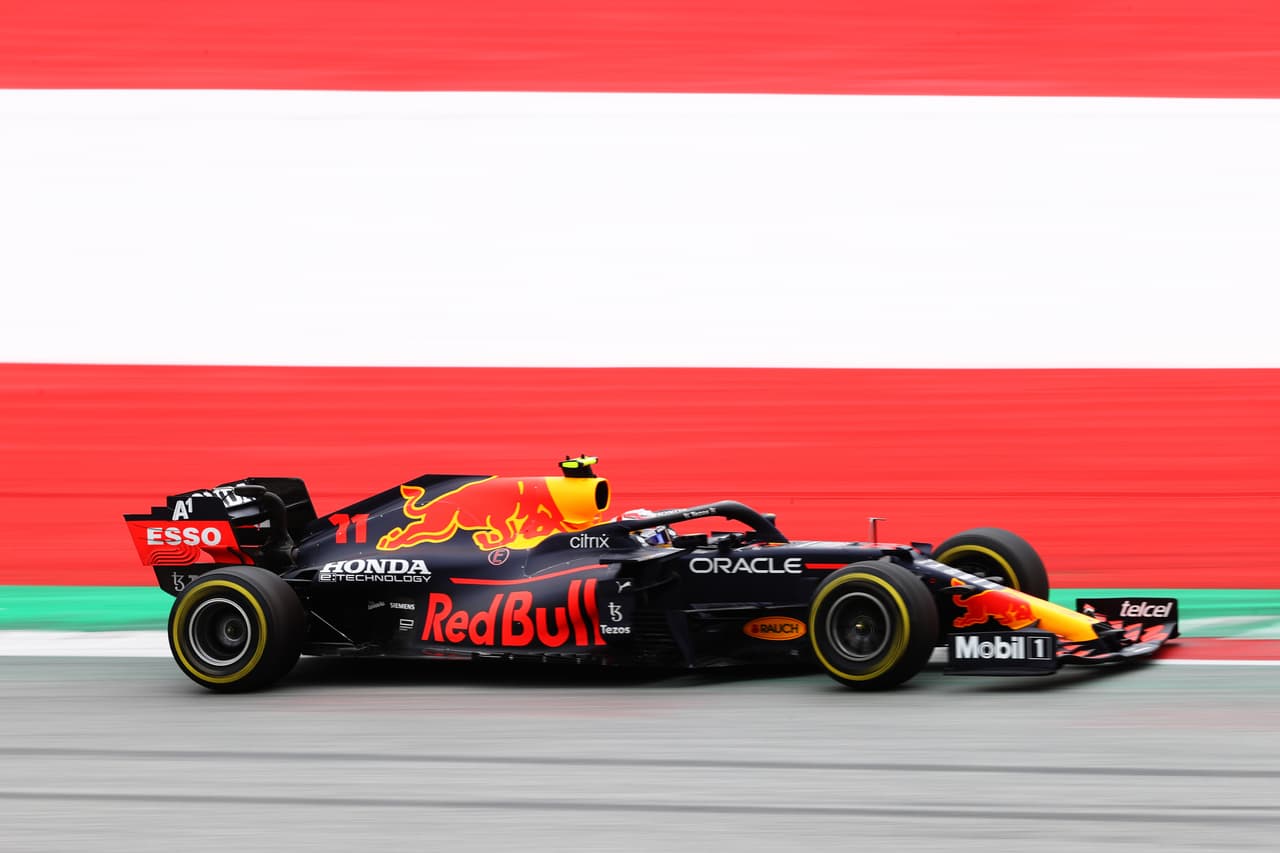 Checo Pérez cayó al 11 en los segundos libres del GP de Austria