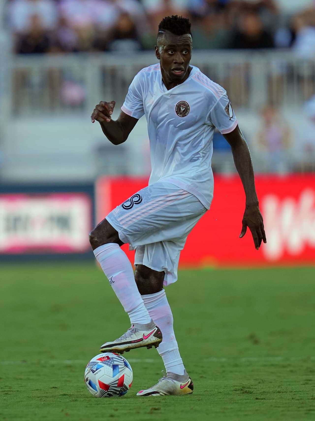 Blaise Matuidi mostró el domingo por qué Inter Miami CF se fij´o en su calidad en el centro del campo.
<br>