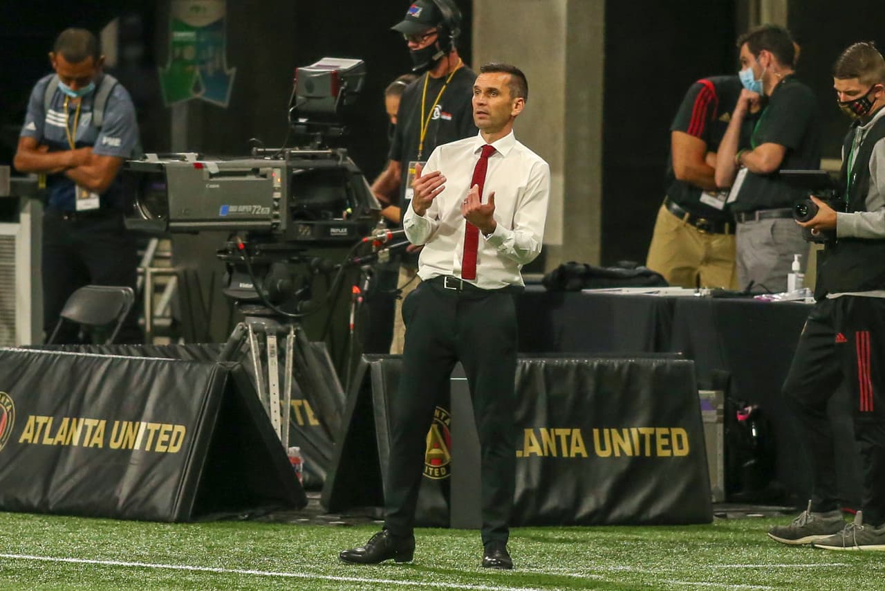 Stephen Glass, en sus días como entrenador interino de Atlanta United FC.