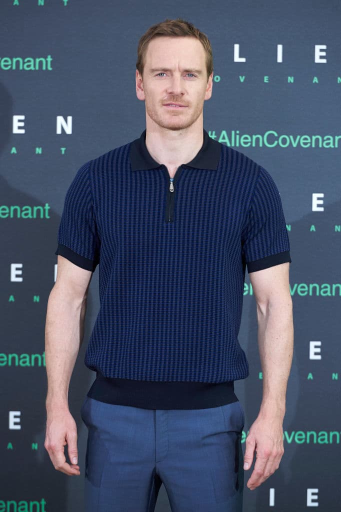 La película tomo como punto de partida la etapa universitaria de Steve y la fundación de Apple, para cerrar con la presentación del iPod al mundo en 2001.
<br>