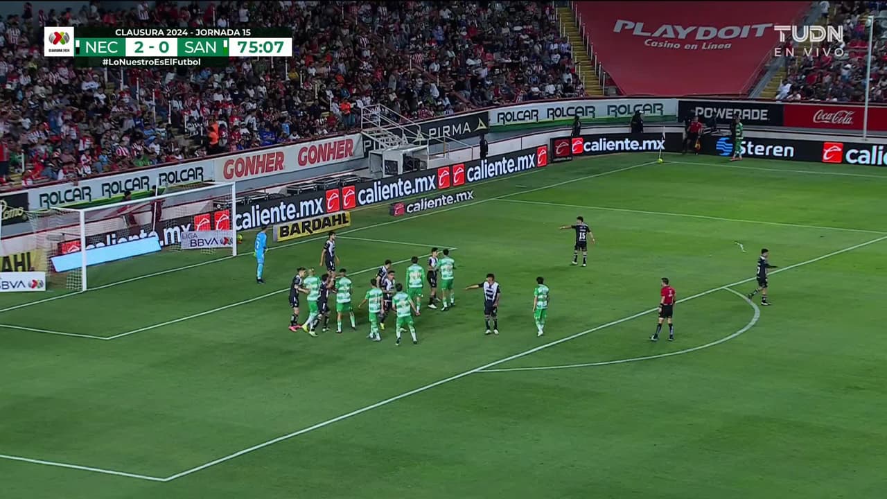 ¡TIRO ATAJADO! disparo por Franco Fagúndez.