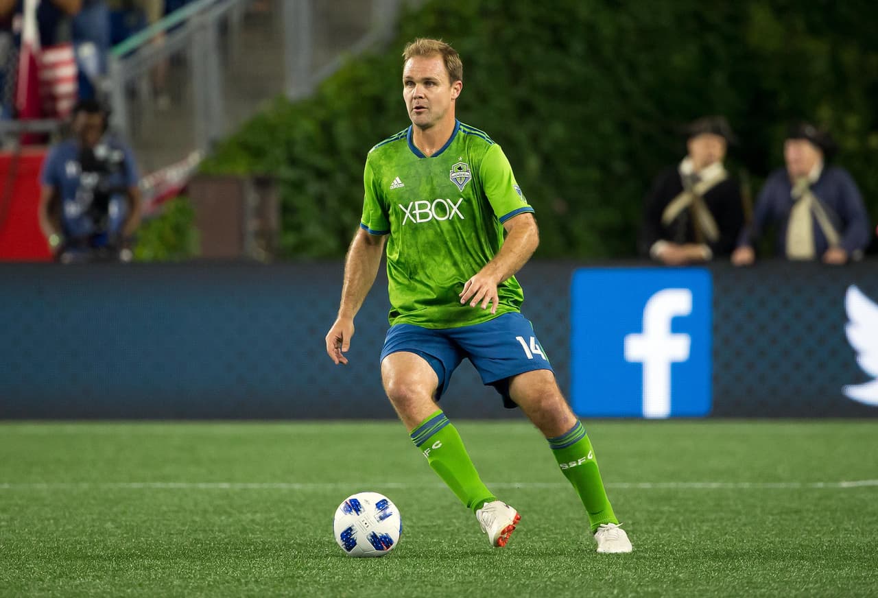 El veterano Chad Marshall y Seattle Sounders consiguieron a mitad de semana el boleto a los Playoffs. Y el domingo el defensor anotó un tanto en el triunfo sobre Houston Dynamo. (USA Today Images)