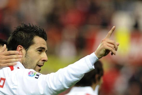 Negredo, ex jugador del Almeria, hizo el gol que le dio la victoria al Sevilla.