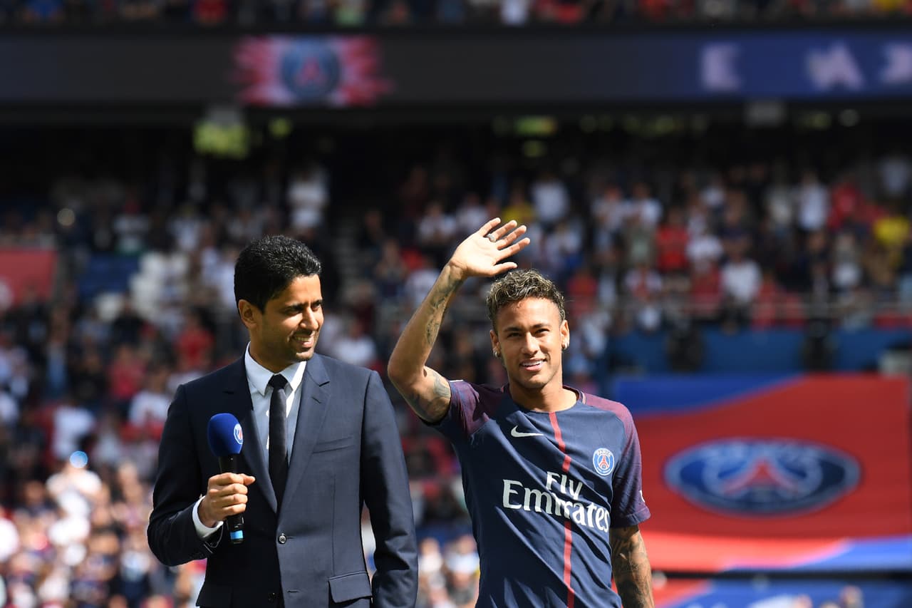 Qatar Sports Investment: La empresa propietaria del PSG cambió las reglas del mercado y abre el debate sobre si es lícito que algunos clubes cuenten con el respaldo económico de un país extranjero.