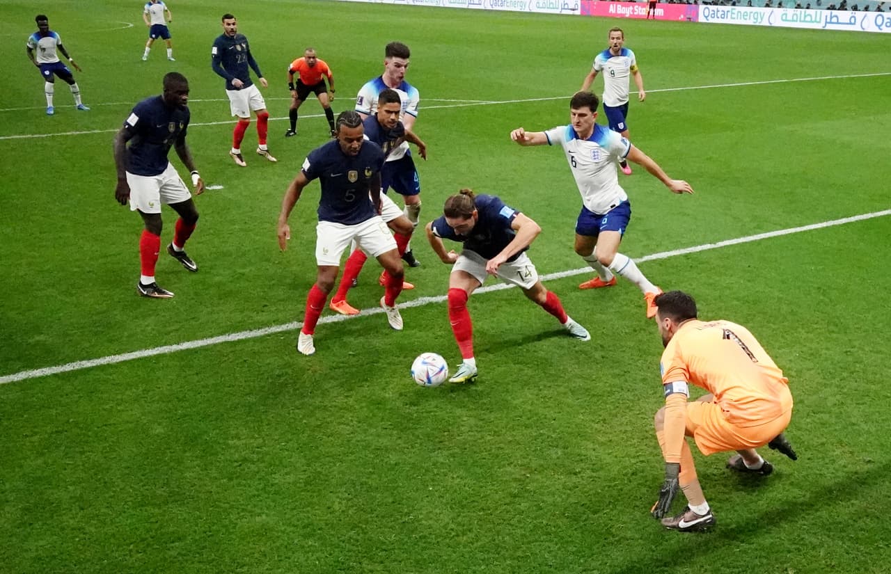 Francia elimina a Inglaterra en el partido donde Harry Kane falló el primer penalti del equipo de los tres leones en la historia de su participación en Copas del Mundo.