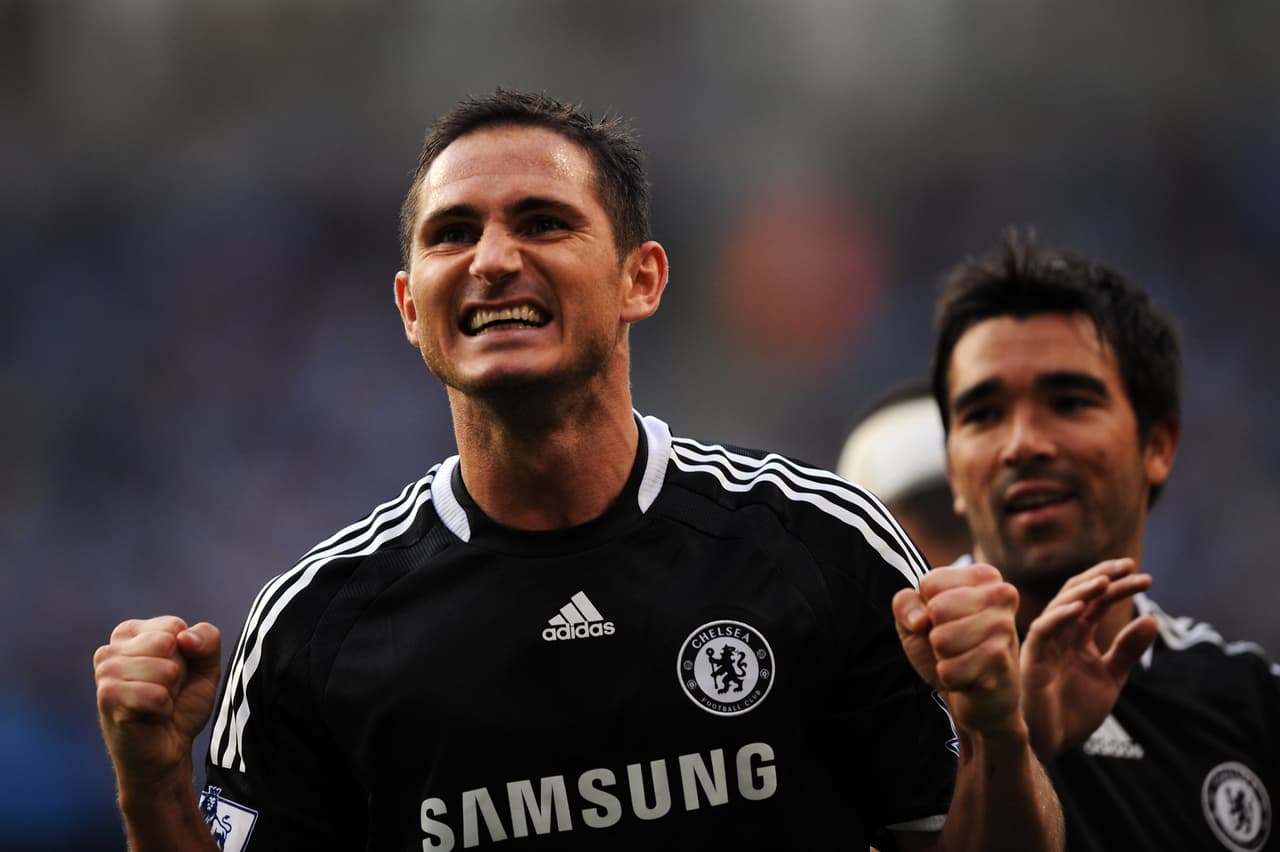 Lampard fue uno de los grandes líderes de Chelsea en la consecución de las Premier League, Champions League y Europa League, siendo una figura histórica del equipo.