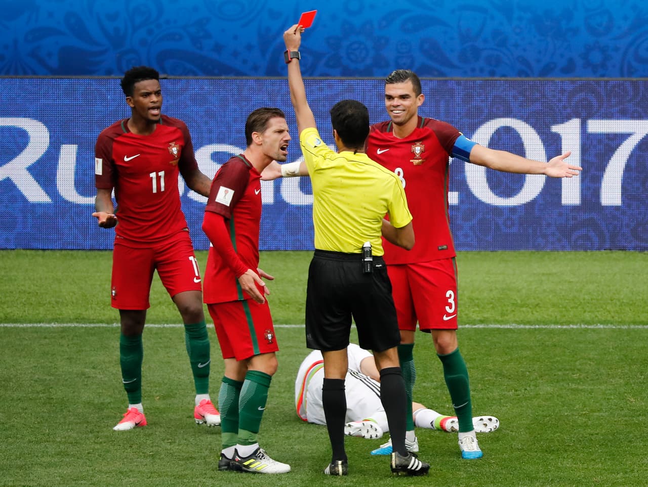 México fue víctima de esos excesos e incluso Semedo resultó expulsado durante el partido por el tercer lugar entre ambos países.