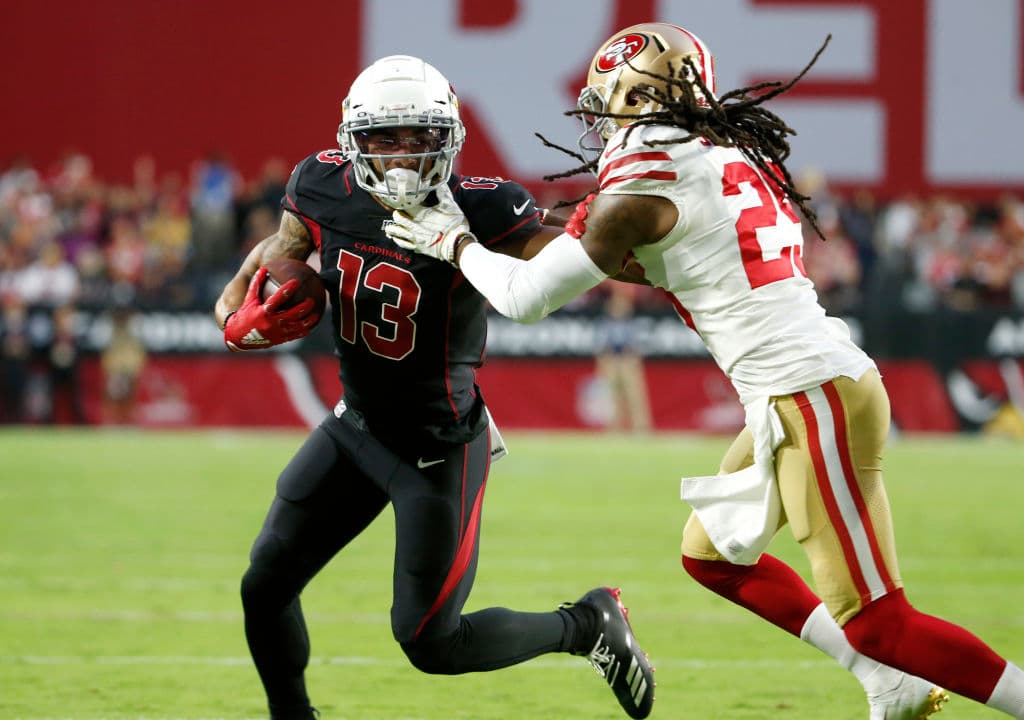 Los 49ers se confirman como candidatos al título, vencen 28-25 a los Cardinals que al final complicaron al equipo de Garoppolo.