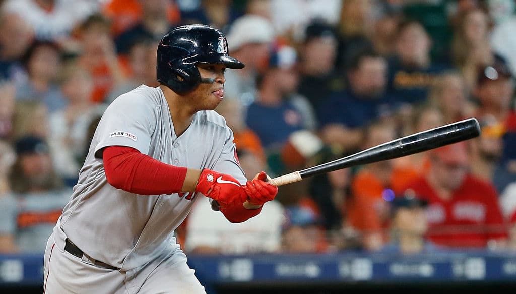 El bambinazo solitario de
<b>Devers</b> al jardín central en el cuarto capítulo dio ventaja de 2-1 a Boston. Fue el séptimo cuadrangular del tercera base dominicano en la campaña y el cuarto en seis partidos.