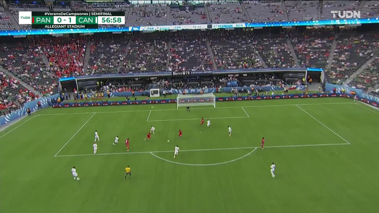 ¡TIRO ATAJADO! disparo por Ismael Díaz.