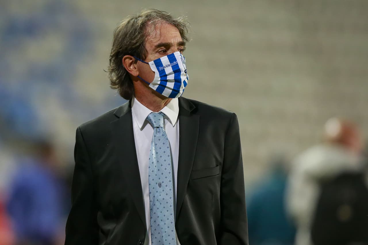 Almada sobre la crisis lagunera: "Al Santos le deseo lo mejor"