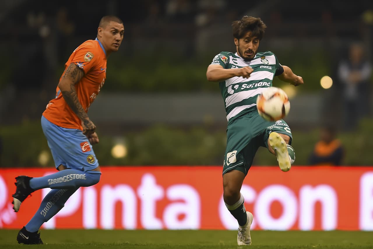 Santos no fue un equipo peligroso en el segundo tiempo en el estadio Azteca.