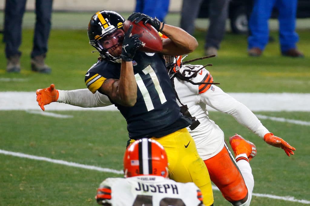 En un partido prácticamente perfecto de Baker Mayfield, Los Browns logran imponerse a los Steelers 48-37 en Pittsburgh.