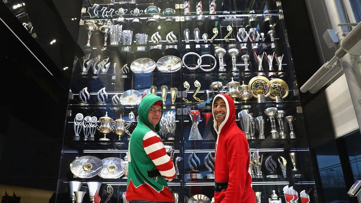 Los pilotos de la Fórmula 1 se mostraron impacientes por la llegada de la Navidad.