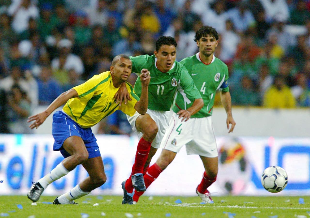 Brasil regresó a México y Guadalajara para el 2003. El campeón del mundo jugó en el Estadio Jalisco y se llevó un empate sin goles.