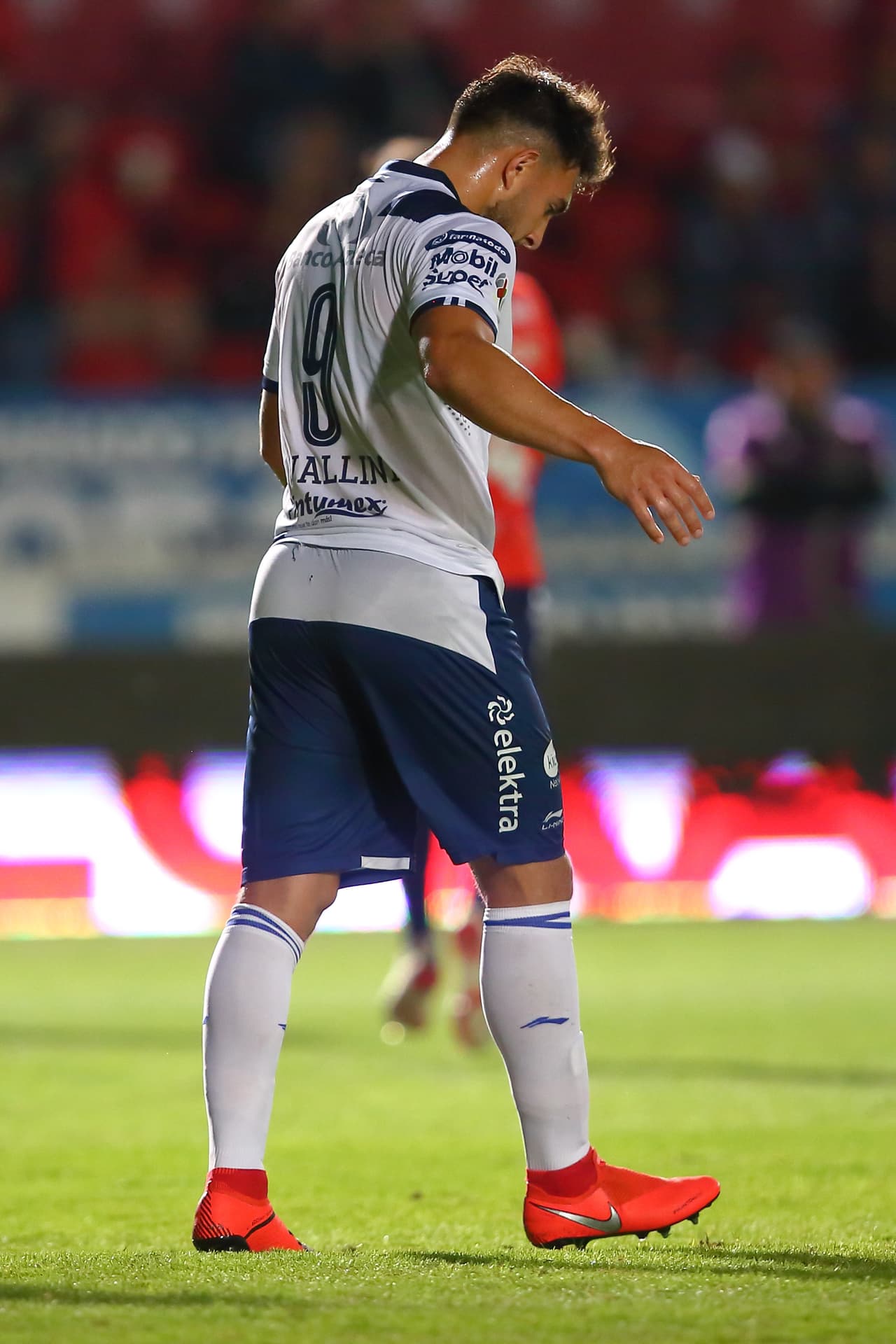 Apenas a los 20 minutos pudo abrir el marcador la 'Franja', pero el argentino Lucas Cavallini desperdició un tiro penal.