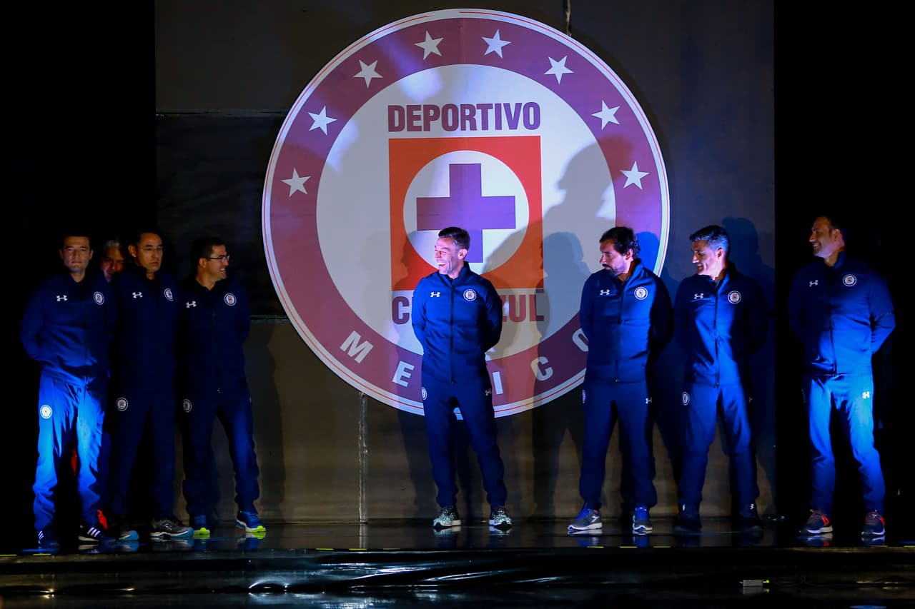 El equipo completo de la Máquina estuvo presente durante la presentación que se realizó al sur de la Ciudad de México.