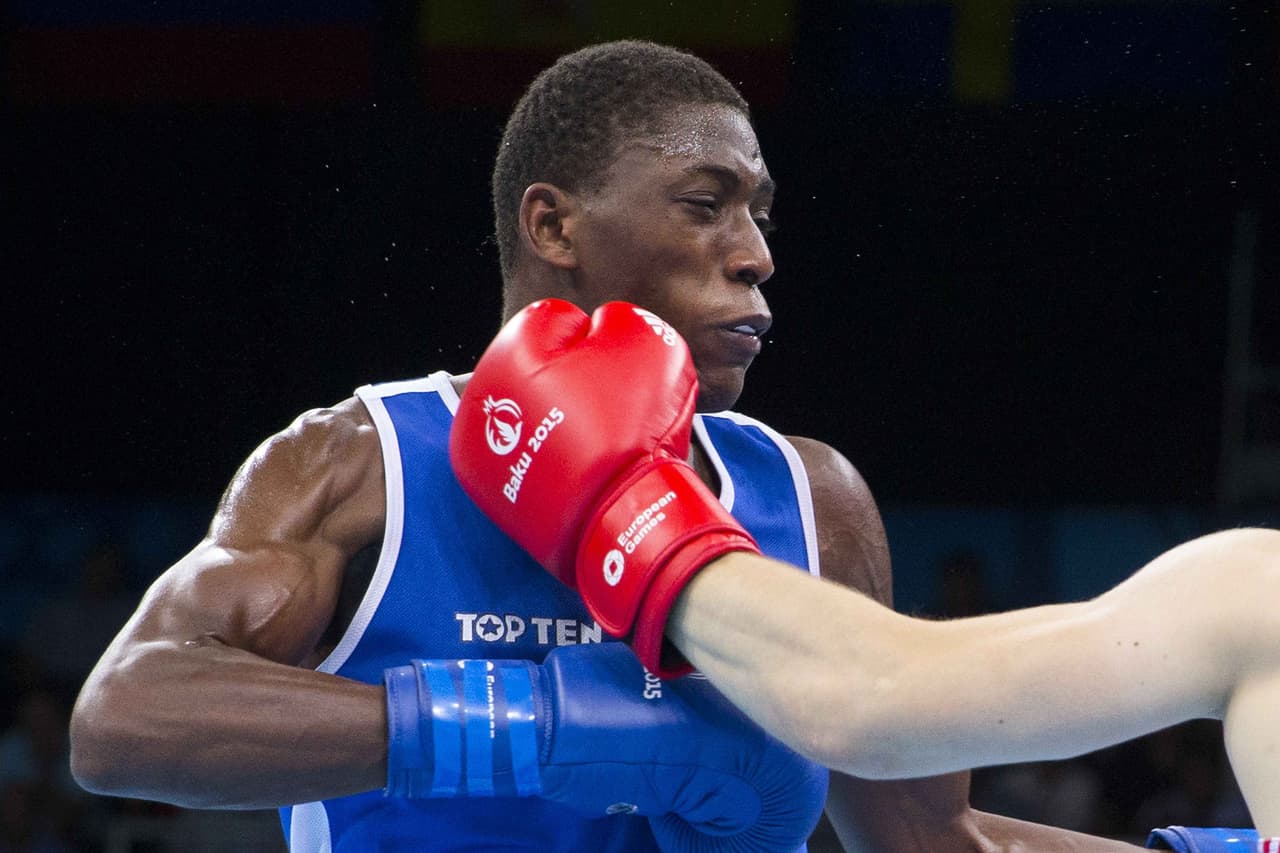 El peso welter español Youba Sissokho, medallista en los Europeos del año pasado, reveló en su cuenta de Istagram que compitió en el boxeo de los Juegos Olímpicos de Río de Janeiro con un tumor en el cuello, que se operará pronto.