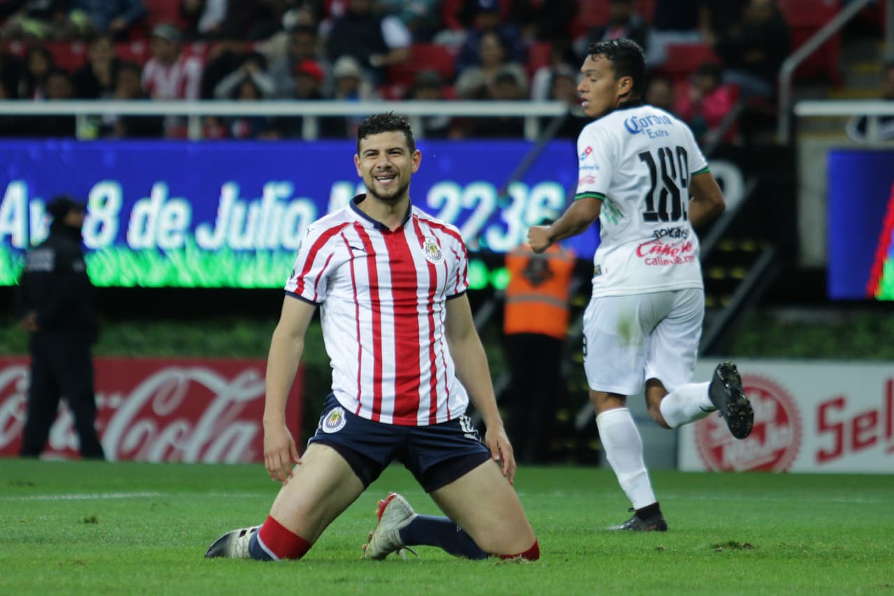 Pese a que los tapatíos tuvieron un par de ocasiones más para anotar en la recta final del encuentro, la suerte ya estaba echada y con este triunfo se acercan a la clasificación copera.