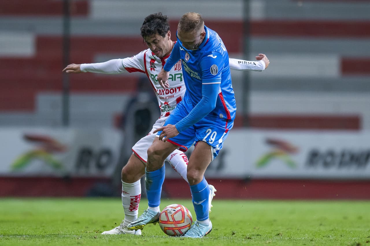 Cruz Azul y Necaxa no se hicieron daño en el primer encuentro de la Copa por México 2022 que se disputó en el Estadio Nemesio Diez de Toluca con un 0-0.