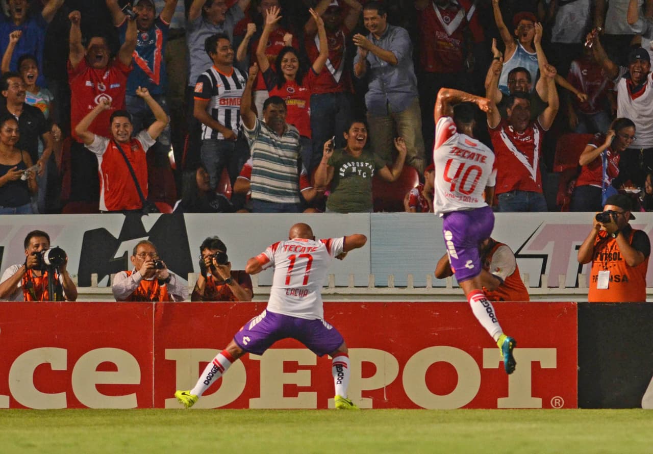Egidio Arévalo festejando el gol ante Rayados.