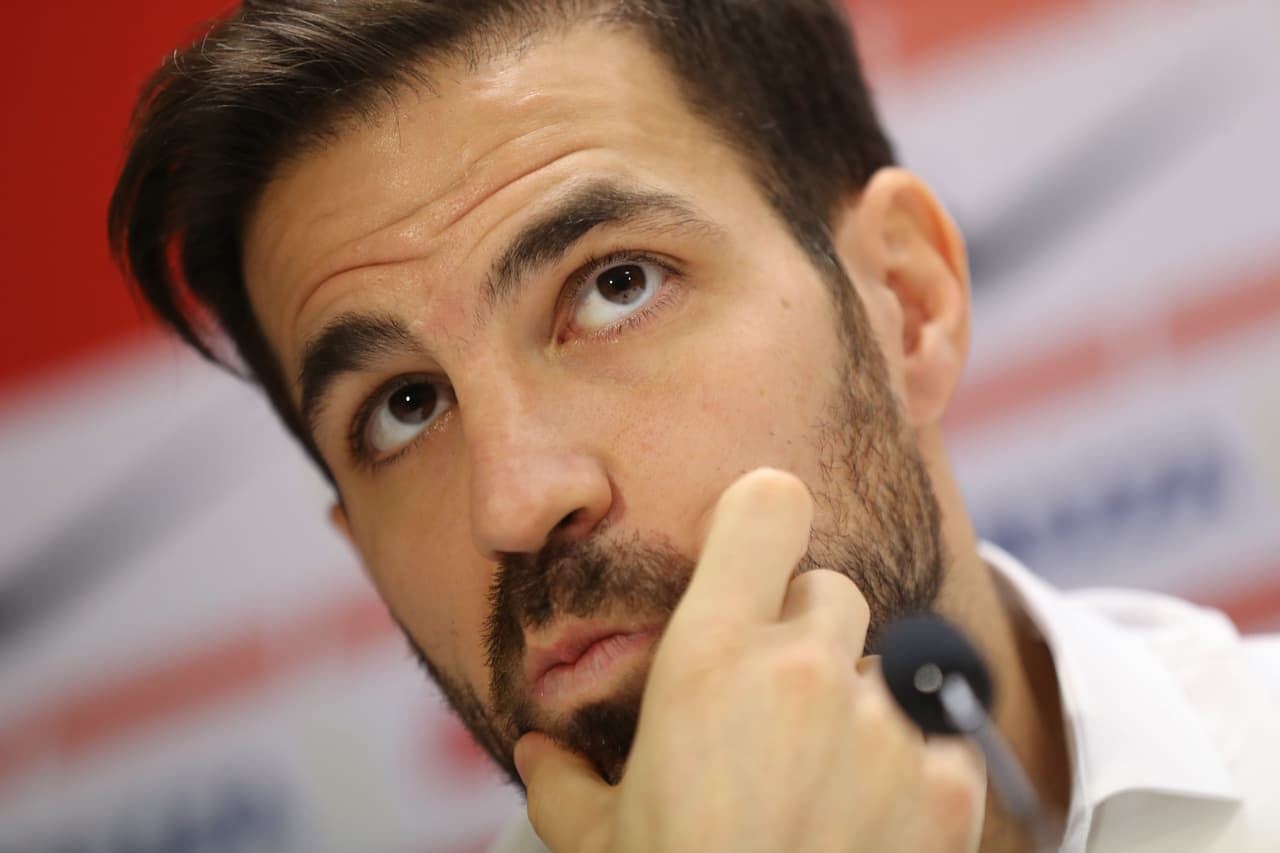 Cesc Fábregas le responde a Canelo Álvarez: "No entiendes cómo funciona un vestuario"