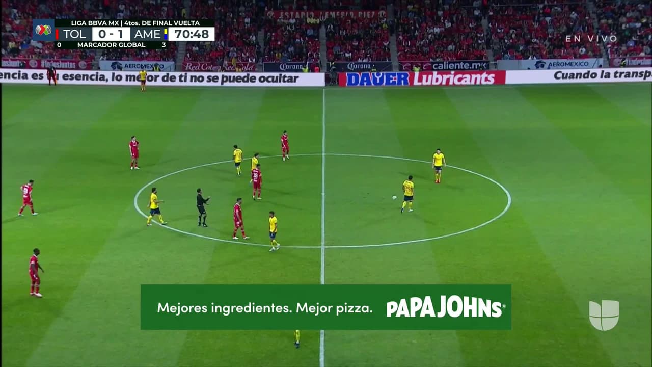 ¡TIRO ATAJADO! disparo por Álex Zendejas.