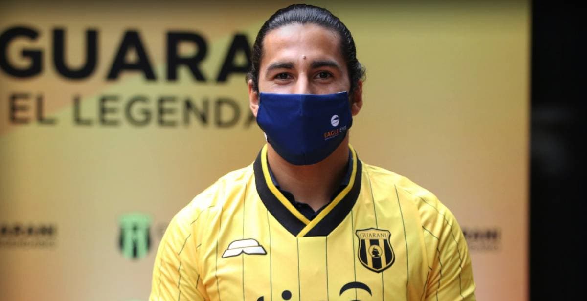 Cecilio Domínguez dejó la banca y anotó con el Guaraní