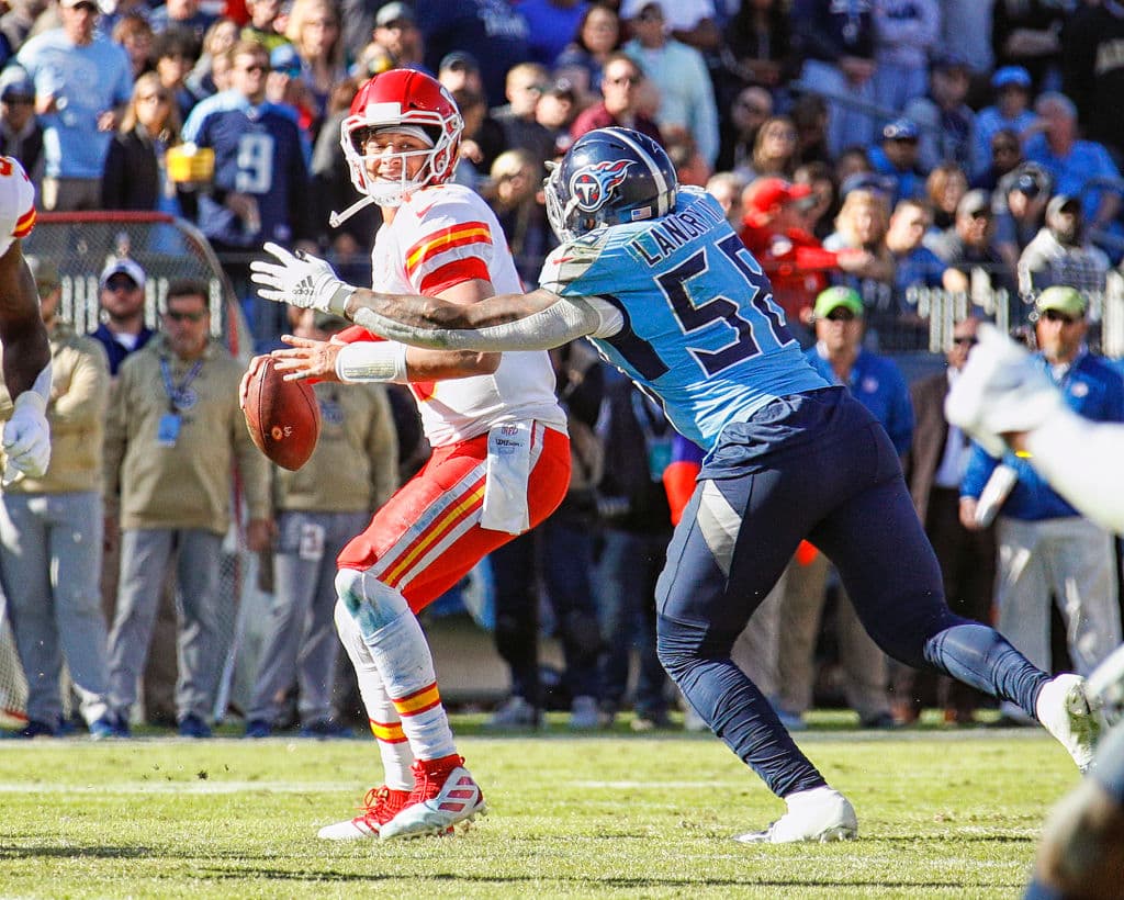 Kansas City 32-35 Tennessee. Los Titans remontan a los Chiefs y consuman la victoria evitando un gol de campo.