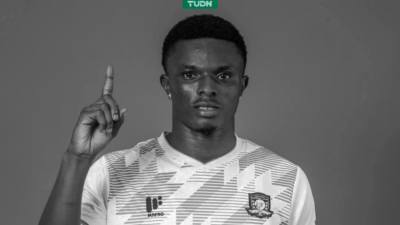 Dominic Frimpong, futbolista ghanés, es asesinado en un asalto al autobús de su equipo
