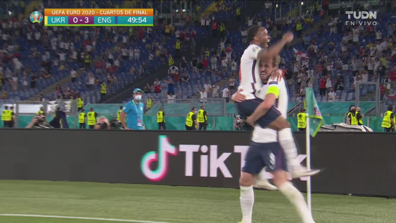 ¡Gol que sabe a Semis! Harry Kane pone el 0-3 con un martillazo