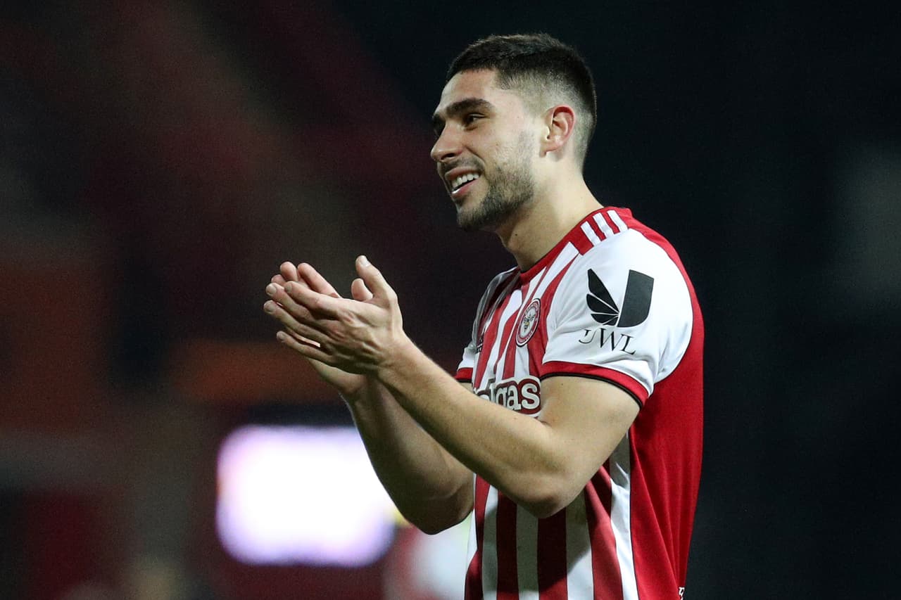 Neal Maupay - Sus dos temporadas en el Brentford (Segunda División de Inglaterra) han llamado mucho la atención. En esta temporada tiene 27 partidos jugados con 16 anotaciones. Se ha dicho que podría sumarse al Huddersfield, pero podría haber alguna sorpresa con otro club.