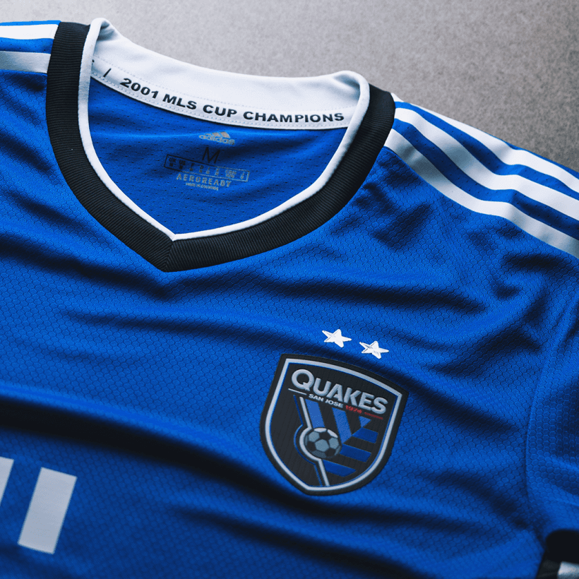 El modelo se asemeja al que el equipo usó entre 2000 y 2002, época en la que ganó su primera MLS Cup.