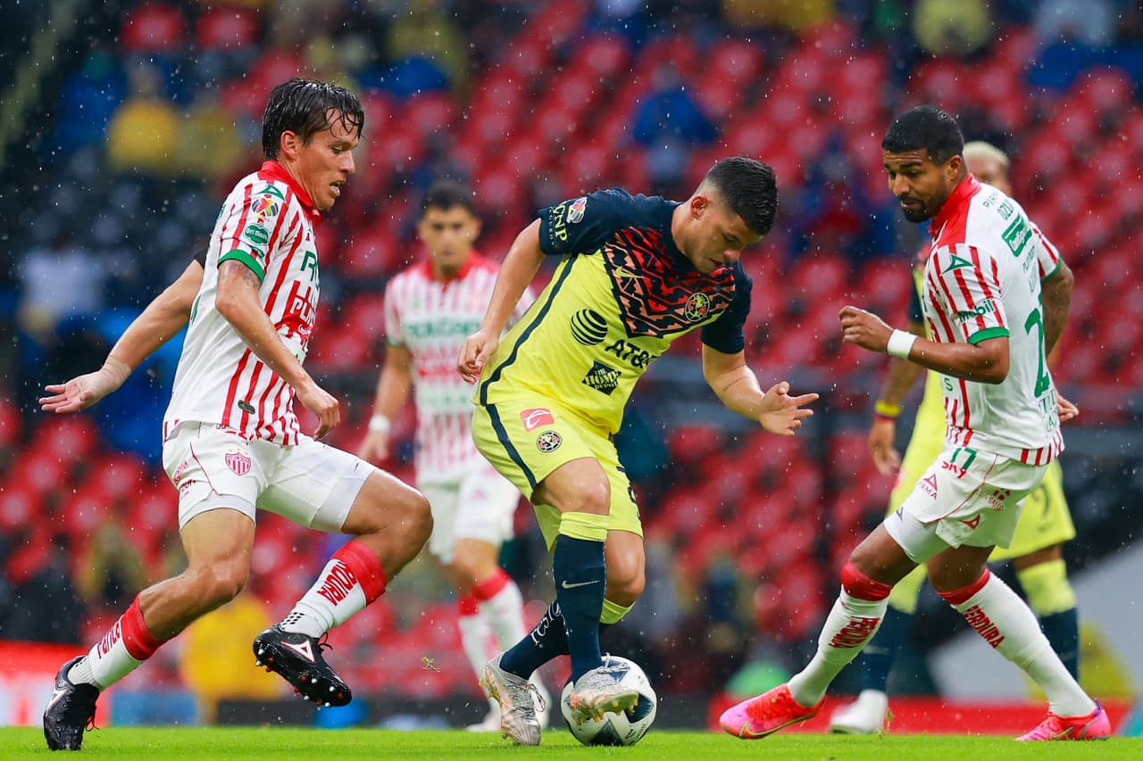 Los azulcremas se fueron al frente con la consigna de marcar su primer gol del certamen.