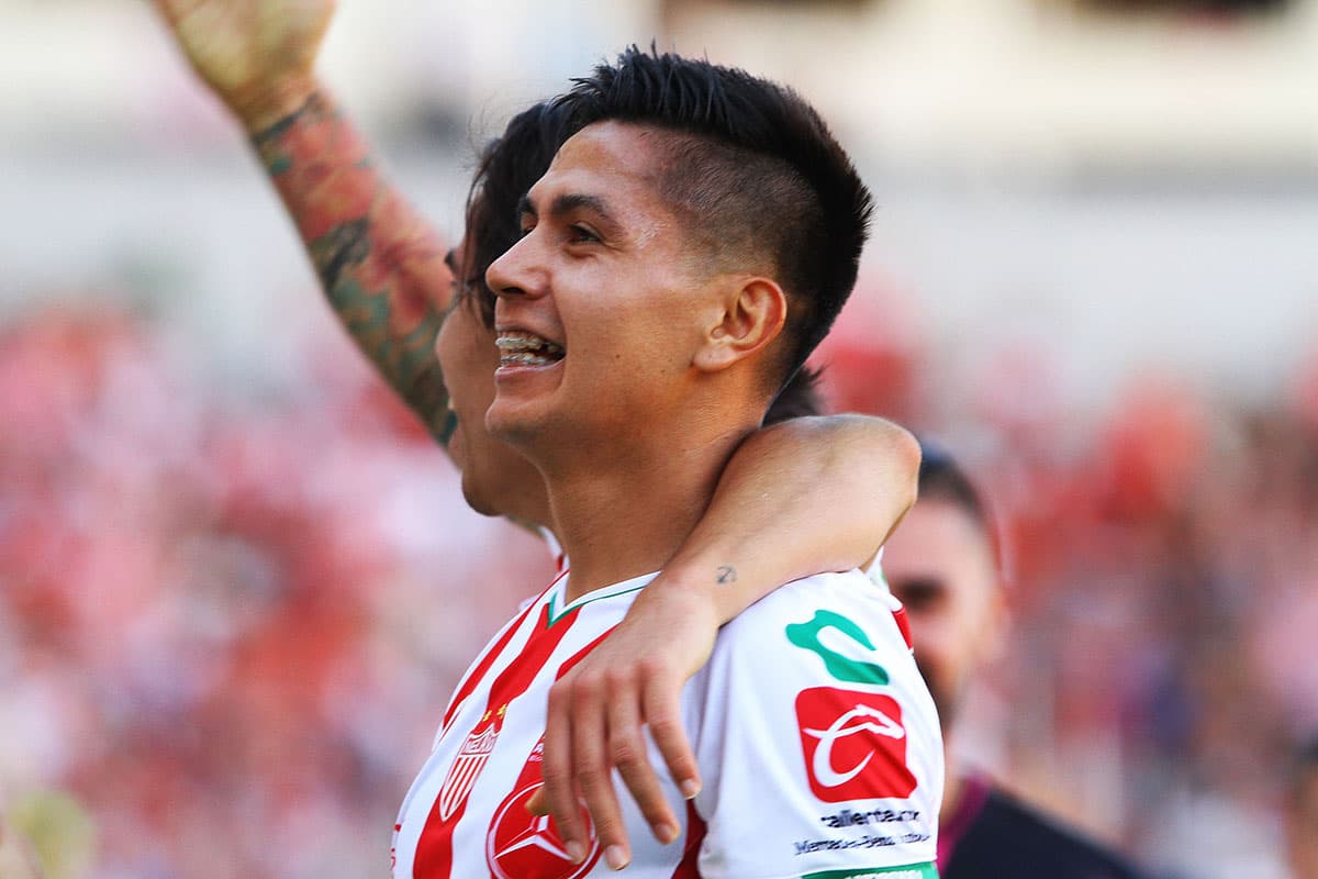 El mediocampista Dieter Villapando anotó el único gol del partido para darle la victoria por 1-0 a Necaxa sobre Lobos BUAP por la jornada 3 del Apertura 2018 de la Liga MX.