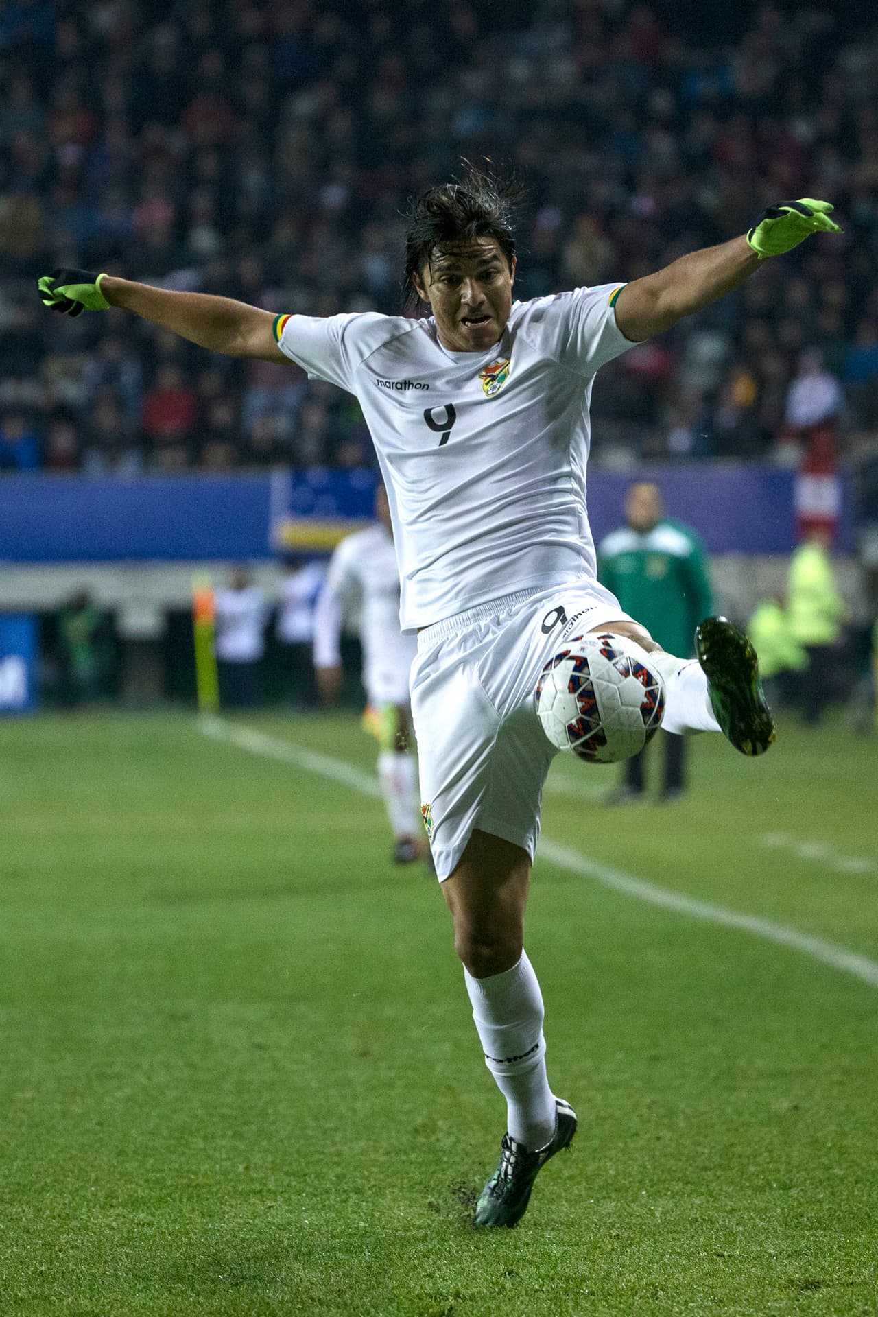 Sin embargo, su esfuerzo no les dio para acortar distancia, aunque sí contaron con algunas chances de anotar.