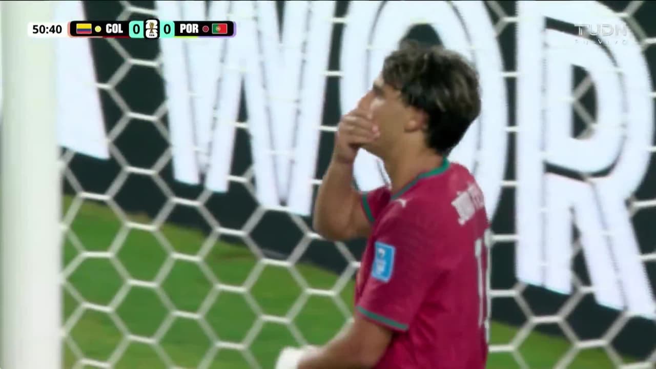 ¡João Félix perdona! Portugal roza el gol de cabeza