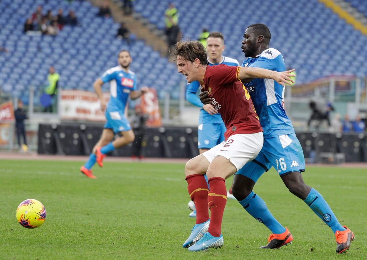 Para Roma anotaron Zaniolo (19’) y, de tiro penal, Veretout (55’). Milik (72’) descontó para los visitantes. Napoli recibirá el 5 de noviembre a Salzburg en partido de Champions League.