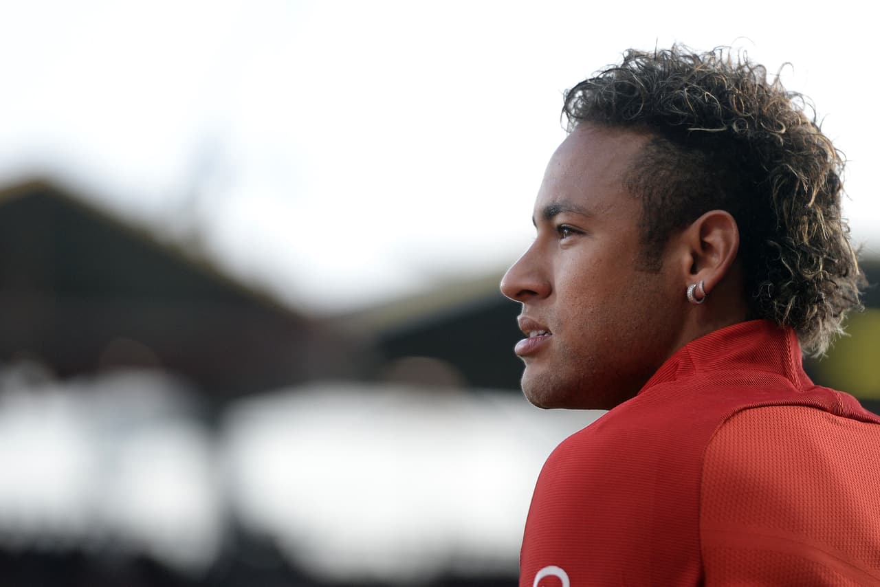 La relación con el DT del París, Unai Emery, puede ser explosiva.