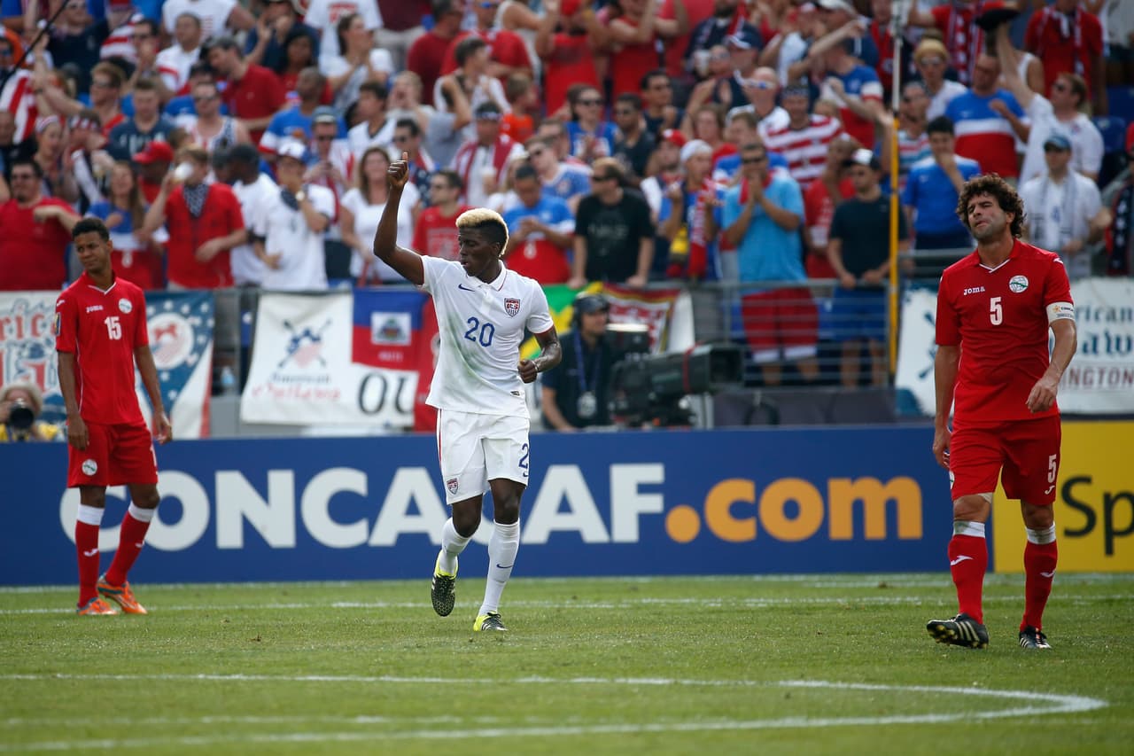 Gyasi Zardes sigue siendo una grata revelación para Estados Unidos, el jugador del Galaxy ha conseguido su titularidad a pulso. Calificación 10