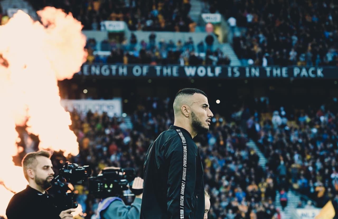 Fuego durante el inicio.