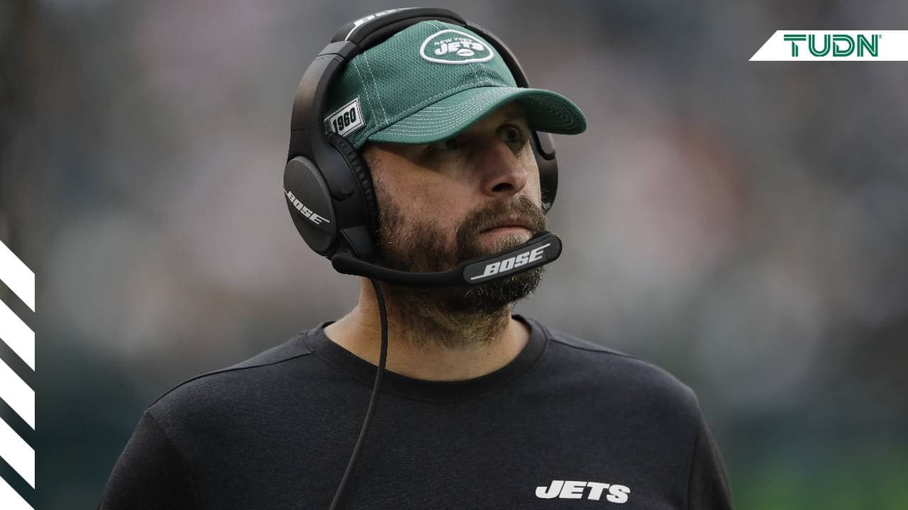 Adam Gase seguirá como coach de los Jets