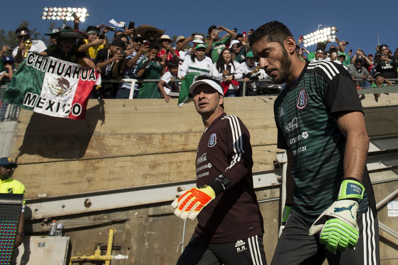 En su despedida del público mexicano en Estados Unidos, México presentó una nómina mixta entre jugadores que no sueles ser habituales y otros de mayor regularidad.